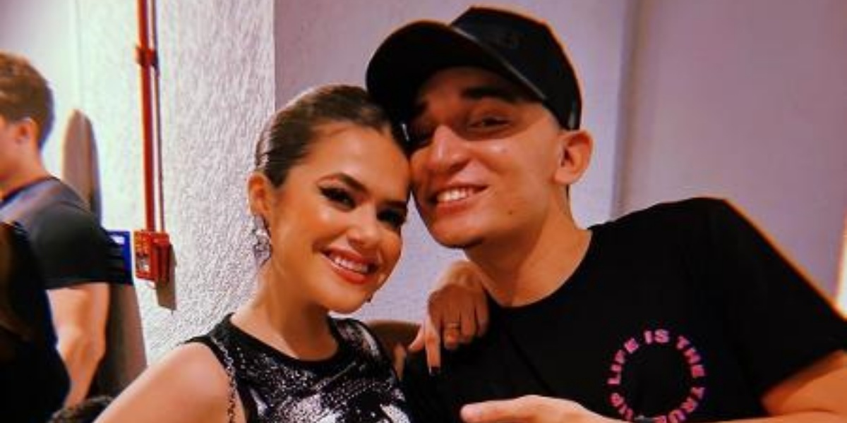 João Gomes em foto tirada com Maisa (Foto: Reprodução)