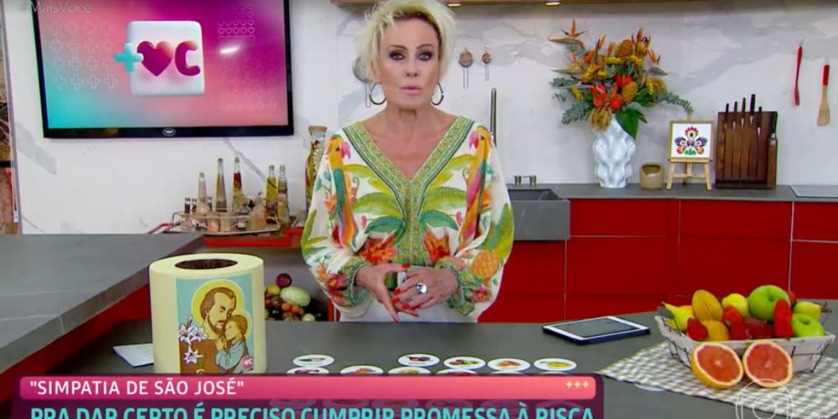 Ana Maria Braga fez simpatia a São José no "Mais Você" (Foto: Reprodução/TV Globo)