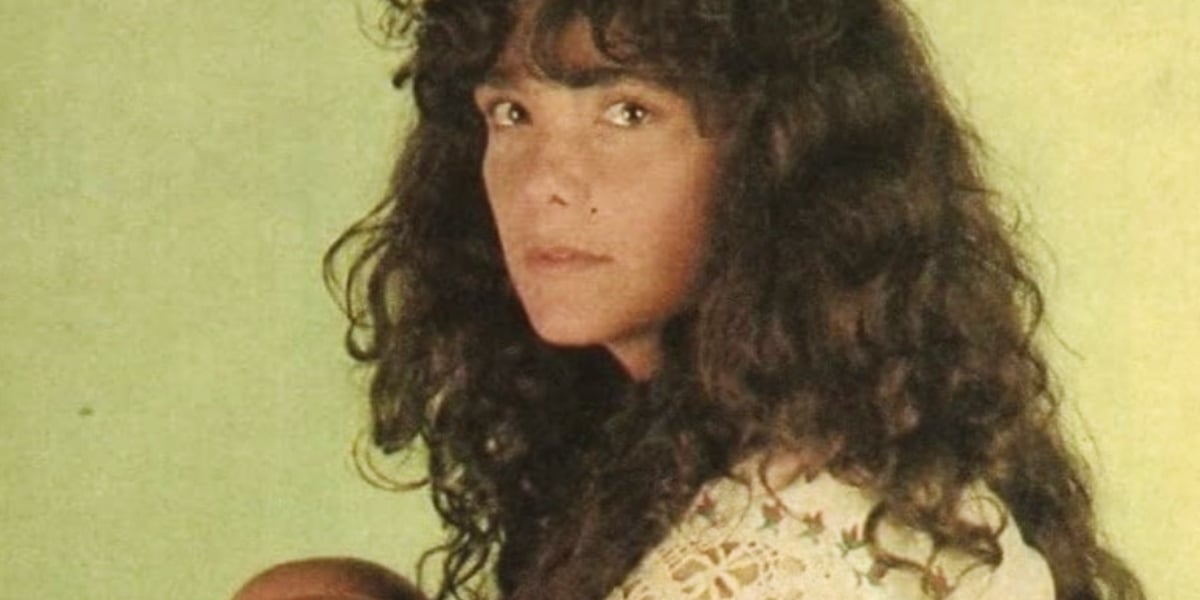 http://tvfoco.uai.com.br/wp-content/uploads/2015/05/Daniela-Mercury.jpg