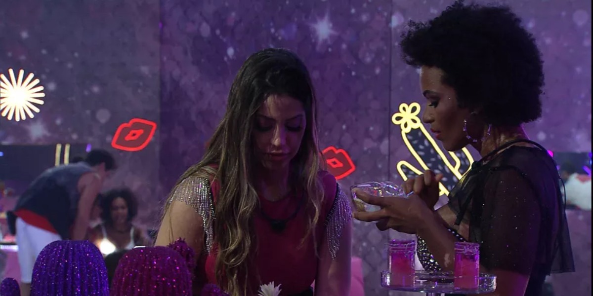http://tvfoco.uai.com.br/wp-content/uploads/2015/05/Daniela-Mercury.jpg