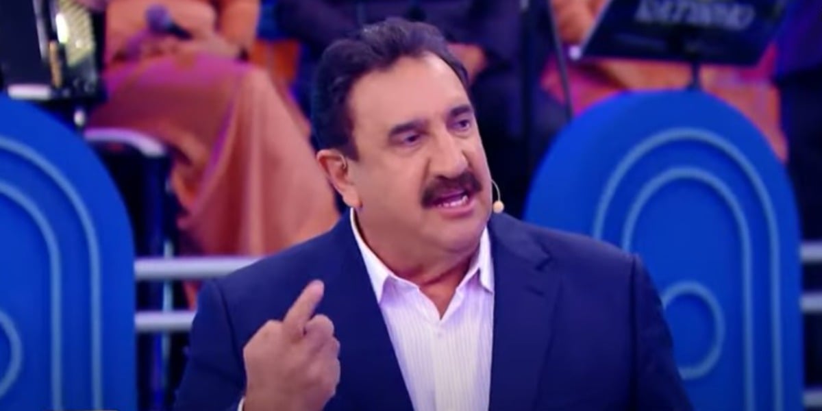 http://tvfoco.uai.com.br/wp-content/uploads/2015/05/Daniela-Mercury.jpg