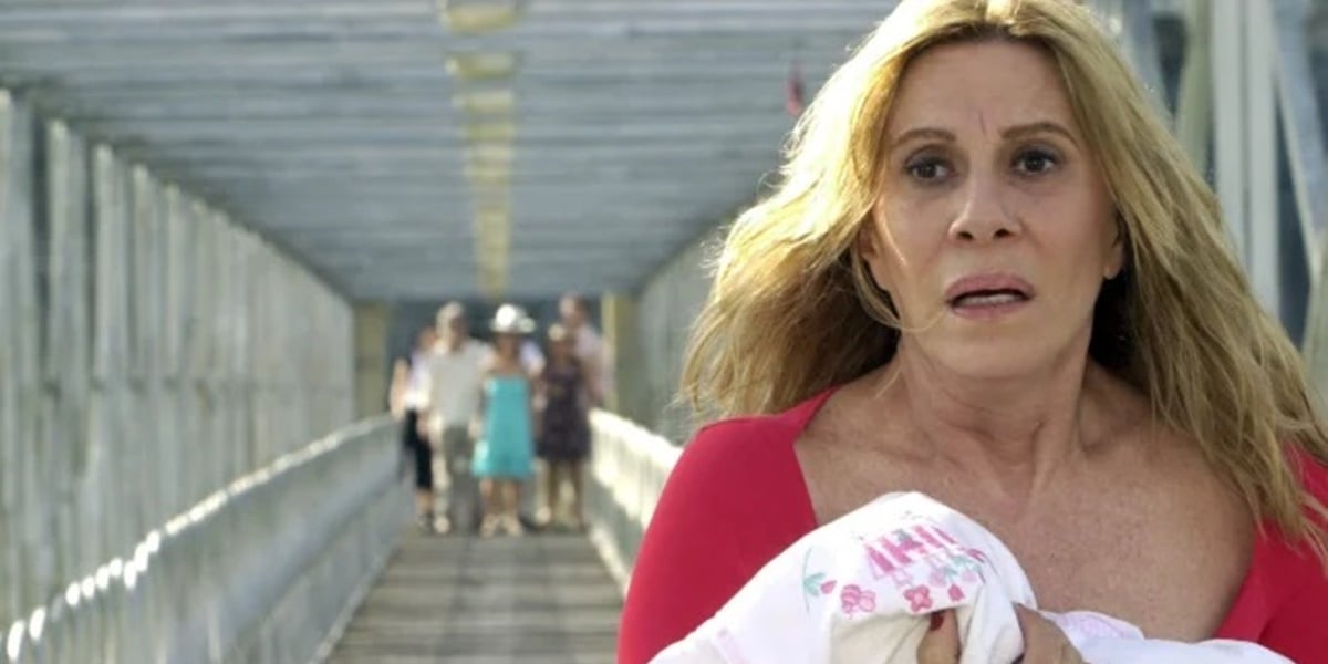 http://tvfoco.uai.com.br/wp-content/uploads/2015/05/Daniela-Mercury.jpg