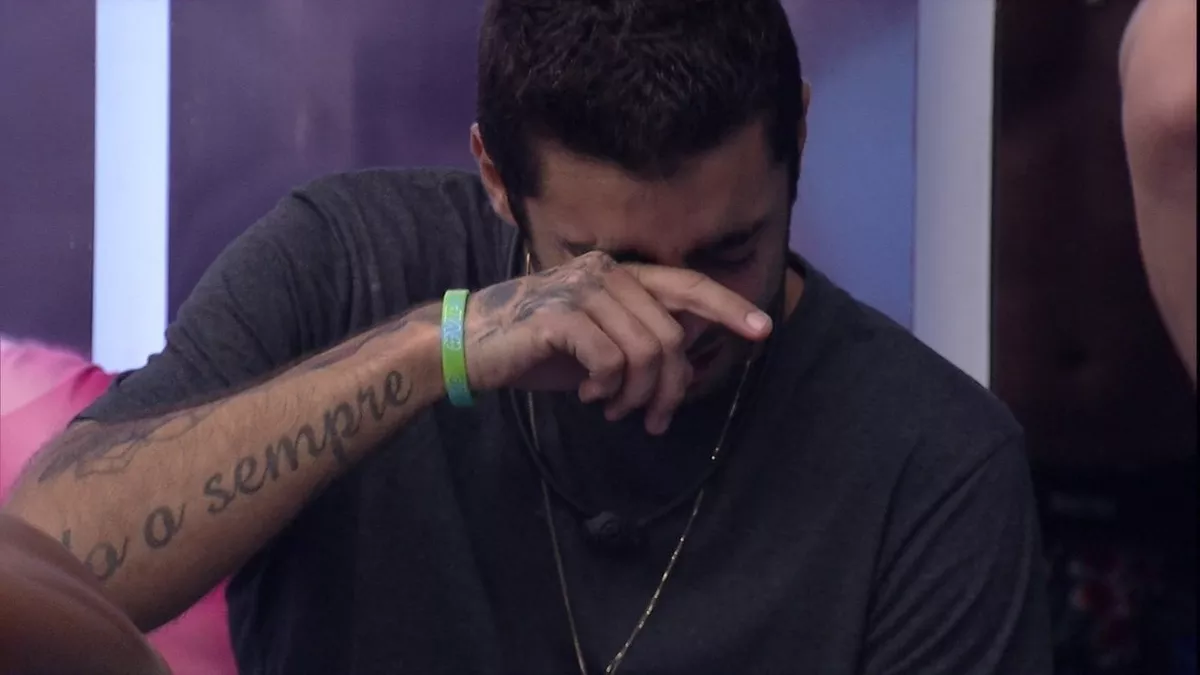 http://tvfoco.uai.com.br/wp-content/uploads/2015/05/Daniela-Mercury.jpg