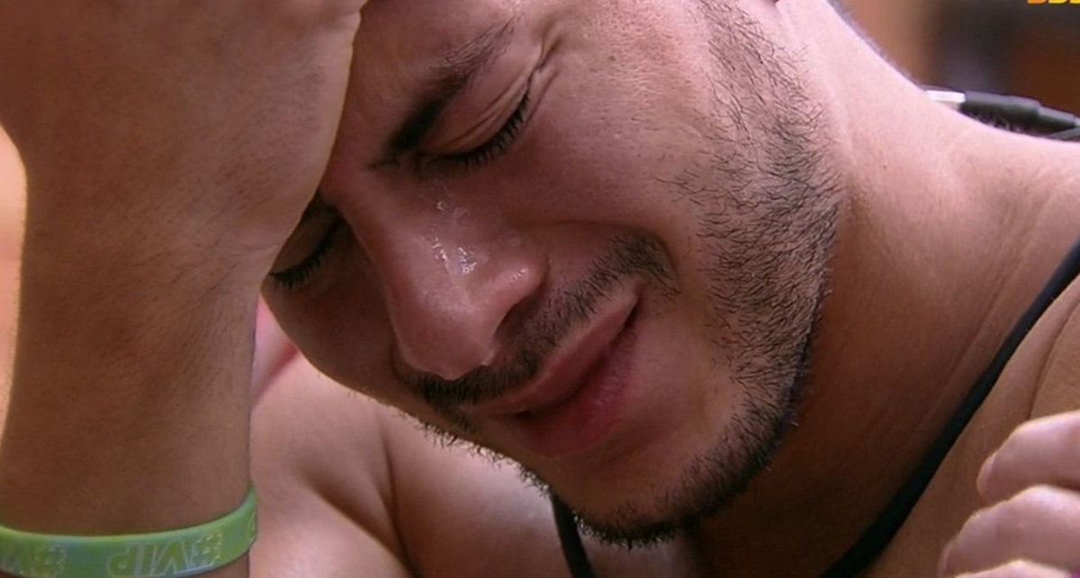 Arthur Aguiar perdeu o carisma durante o confinamento