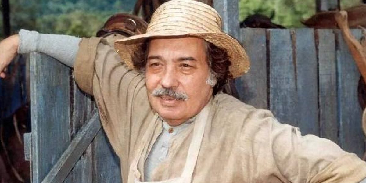 http://tvfoco.uai.com.br/wp-content/uploads/2015/05/Daniela-Mercury.jpg