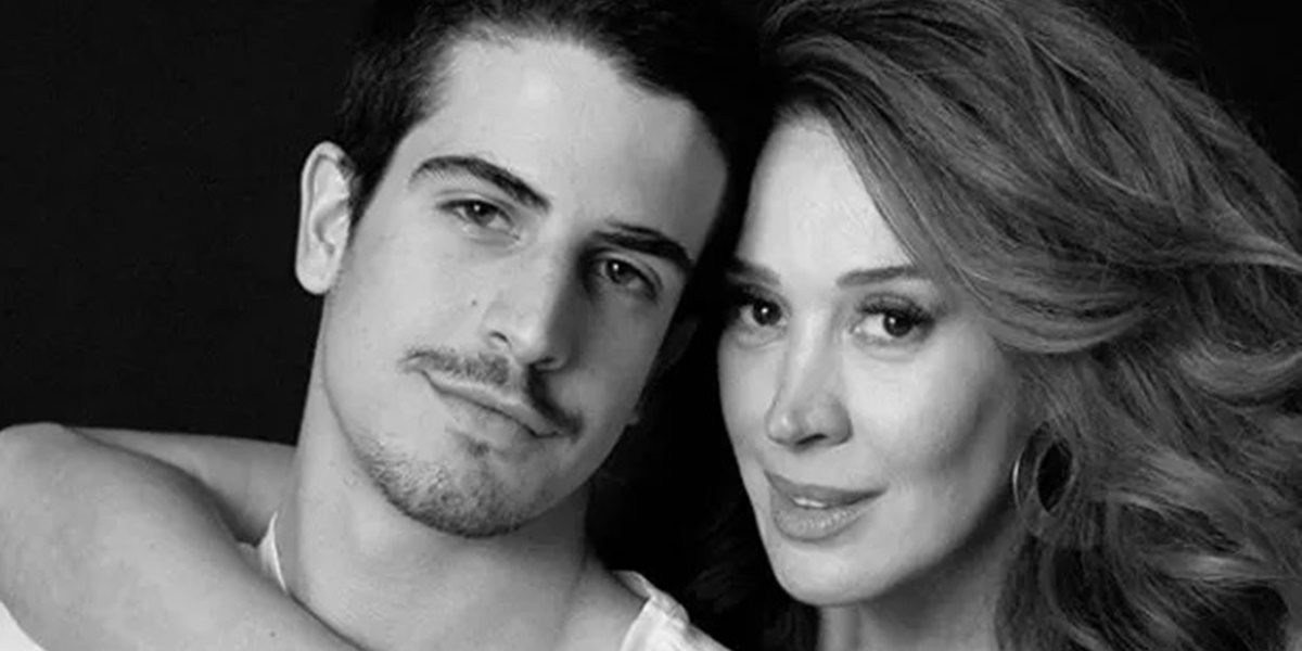 http://tvfoco.uai.com.br/wp-content/uploads/2015/05/Daniela-Mercury.jpg