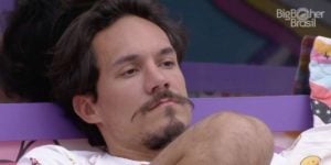 BBB22: Eliezer reflete sobre sua vida sexual dentro do reality (Foto: Reprodução)