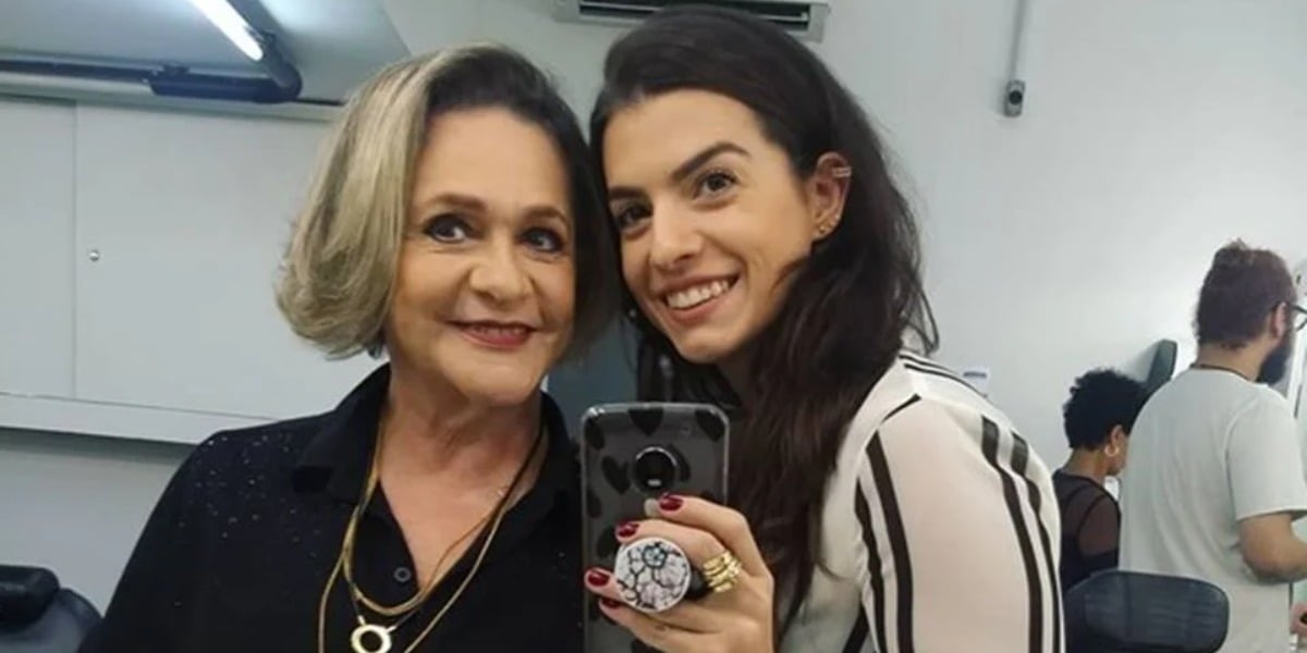 Fafy Siqueira e sua namorada, Fernanda, estiveram no Caldeirão com Marcos Mion (Foto: Reprodução)