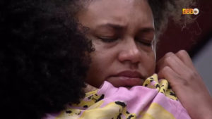 BBB22: Jessilane chora ao pensar na eliminação de Natália (Foto: Reprodução)
