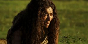Maria Marruá enfrentou uma onça na novela Pantanal (Foto: Reprodução/Globo)