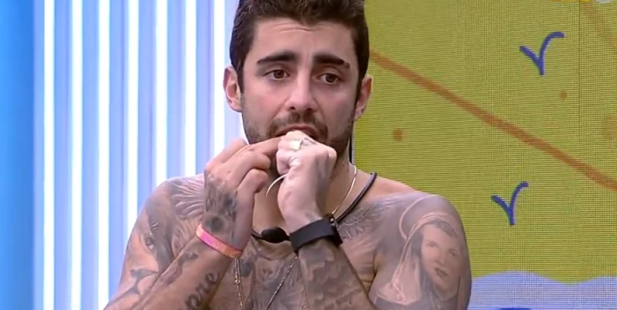 http://tvfoco.uai.com.br/wp-content/uploads/2015/05/Daniela-Mercury.jpg
