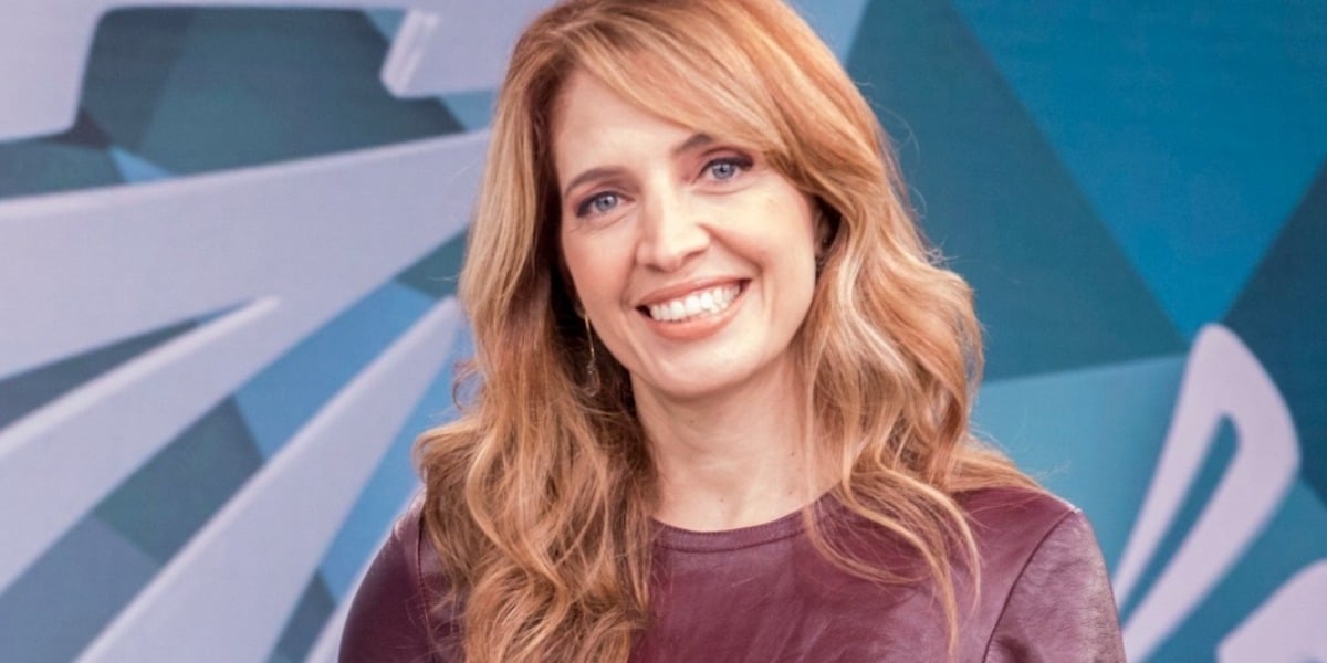 http://tvfoco.uai.com.br/wp-content/uploads/2015/05/Daniela-Mercury.jpg