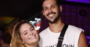 Viih Tube está no hospital informando sobre estado de saúde de Rodrigo Mussi (Reprodução)