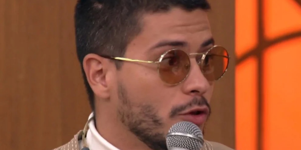 http://tvfoco.uai.com.br/wp-content/uploads/2015/05/Daniela-Mercury.jpg