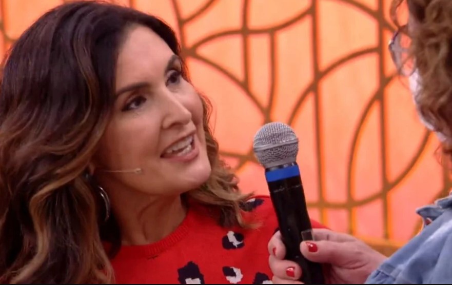 Fátima Bernardes ficou desconcertada com a fala de uma espectadora do Encontro Fátima Bernardes ficou desconcertada com a fala de uma espectadora do Encontro