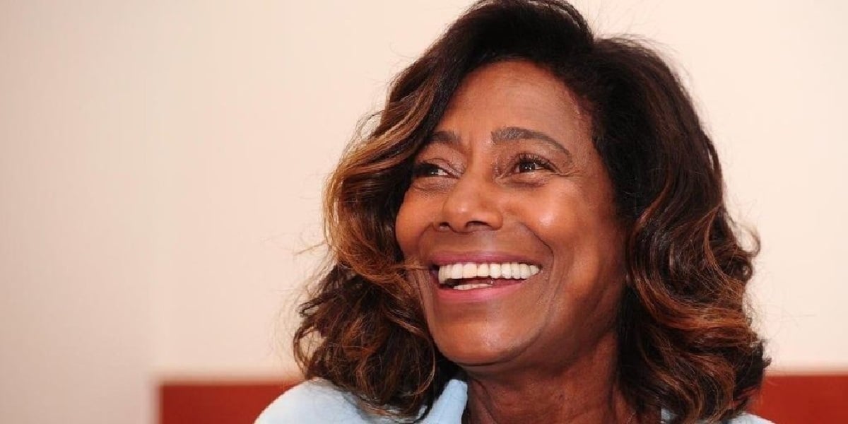 http://tvfoco.uai.com.br/wp-content/uploads/2015/05/Daniela-Mercury.jpg