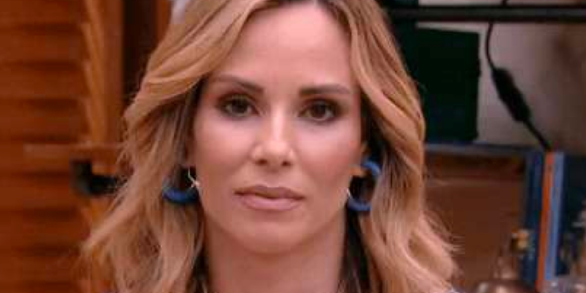 http://tvfoco.uai.com.br/wp-content/uploads/2015/05/Daniela-Mercury.jpg