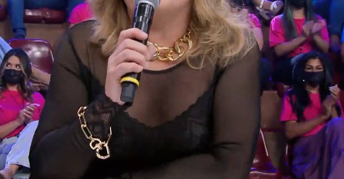 http://tvfoco.uai.com.br/wp-content/uploads/2015/05/Daniela-Mercury.jpg