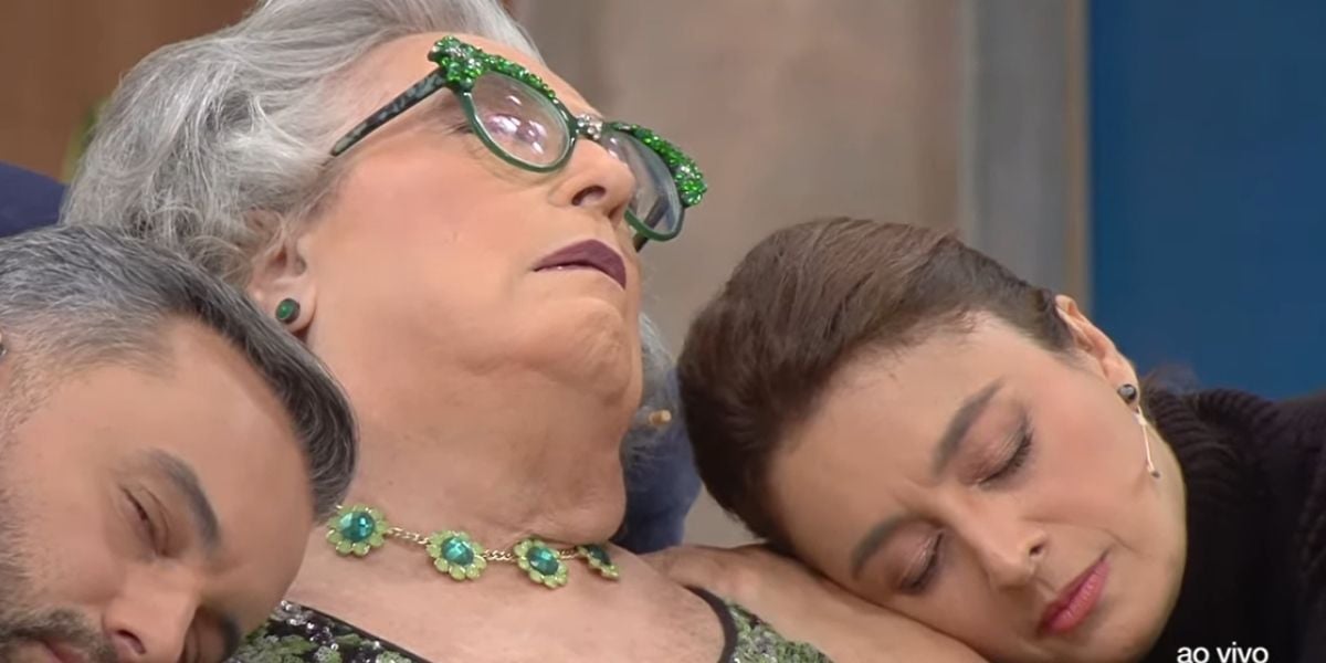 http://tvfoco.uai.com.br/wp-content/uploads/2015/05/Daniela-Mercury.jpg
