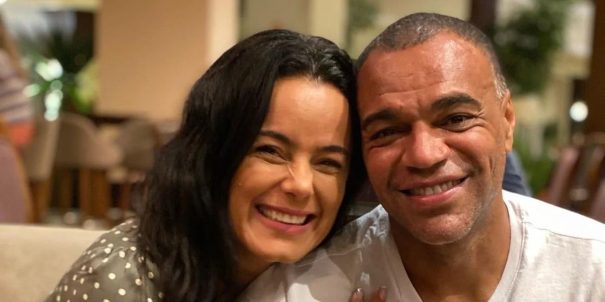 http://tvfoco.uai.com.br/wp-content/uploads/2015/05/Daniela-Mercury.jpg
