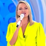 Eliana em seu programa no SBT (Foto: Reprodução)