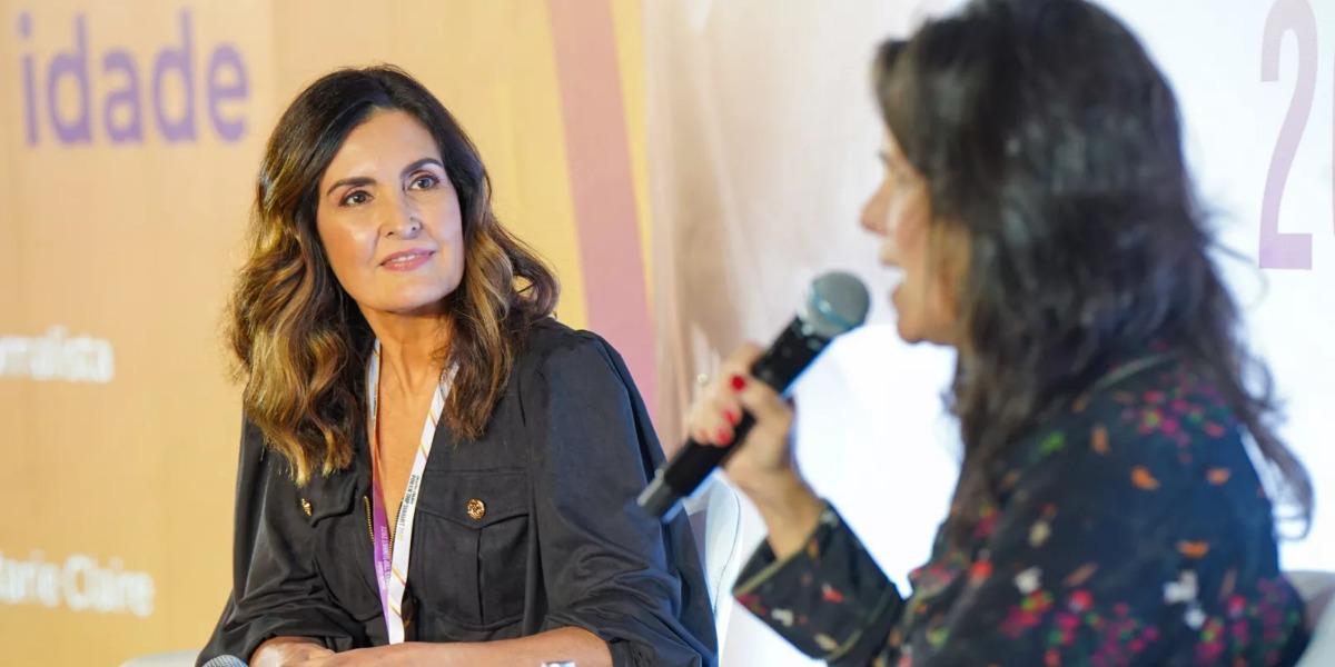 Fátima Bernardes conversou com a redatora-chefe Roberta Malta, da Marie Claire, no evento "Power Trip Summit" (Foto: Bléia Campos)