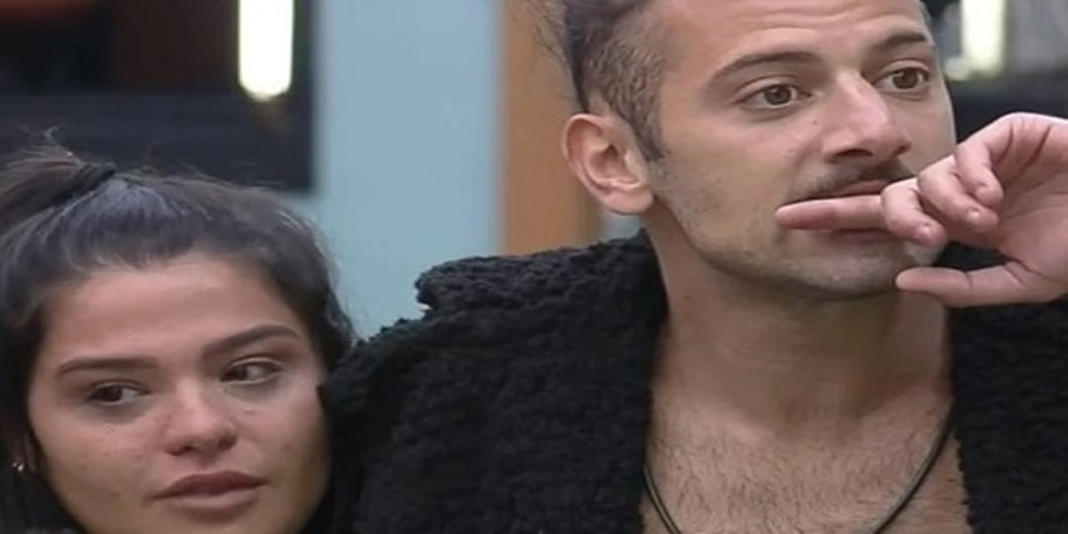 http://tvfoco.uai.com.br/wp-content/uploads/2015/05/Daniela-Mercury.jpg