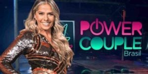 Adriane Galisteu é apresentadora do Power Couple Brasil (Foto: Reprodução)