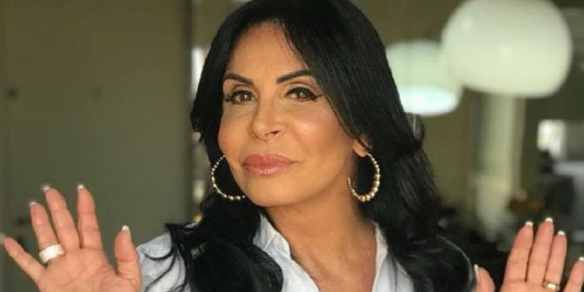 http://tvfoco.uai.com.br/wp-content/uploads/2015/05/Daniela-Mercury.jpg