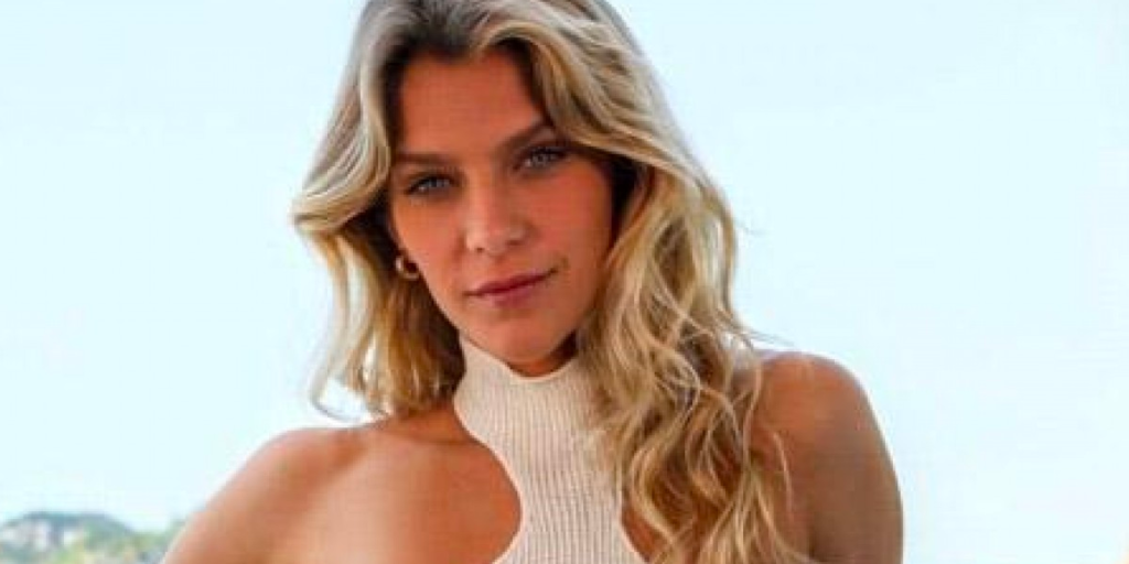 http://tvfoco.uai.com.br/wp-content/uploads/2015/05/Daniela-Mercury.jpg