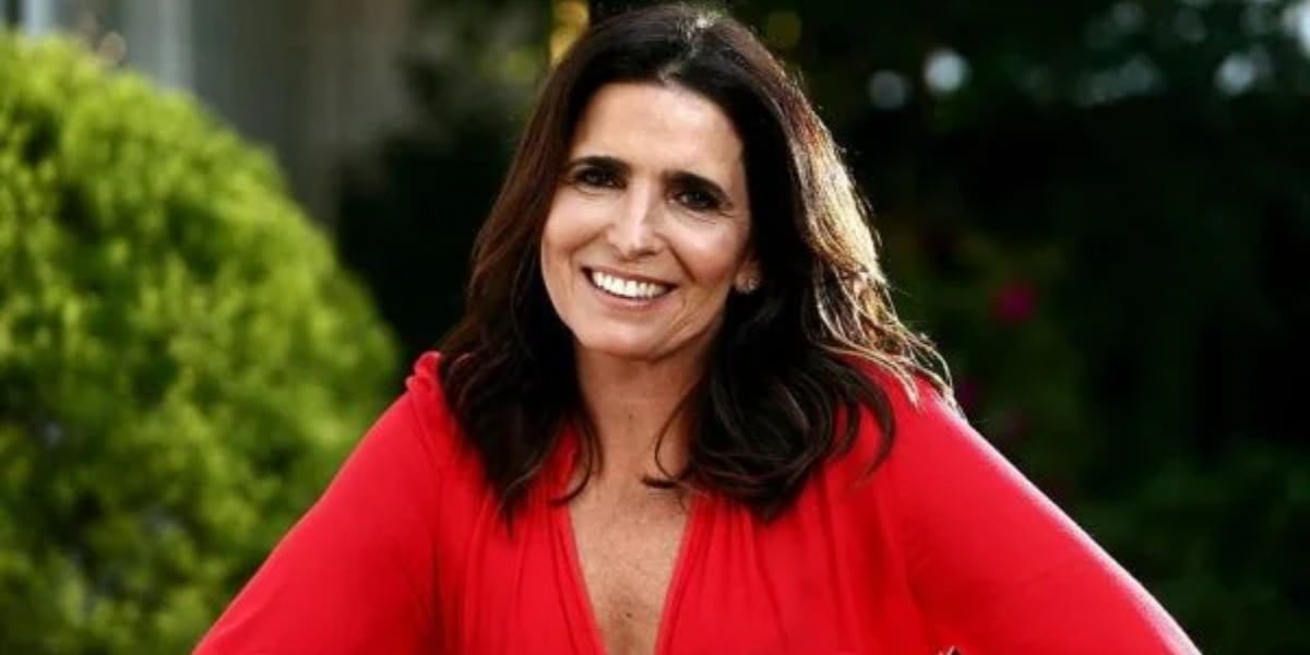 http://tvfoco.uai.com.br/wp-content/uploads/2015/05/Daniela-Mercury.jpg