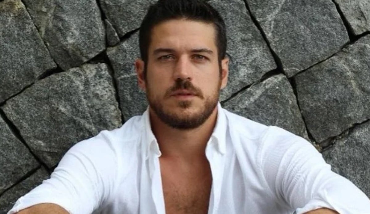 Marco Pigossi se assumiu gay no ano passado (Reprodução)