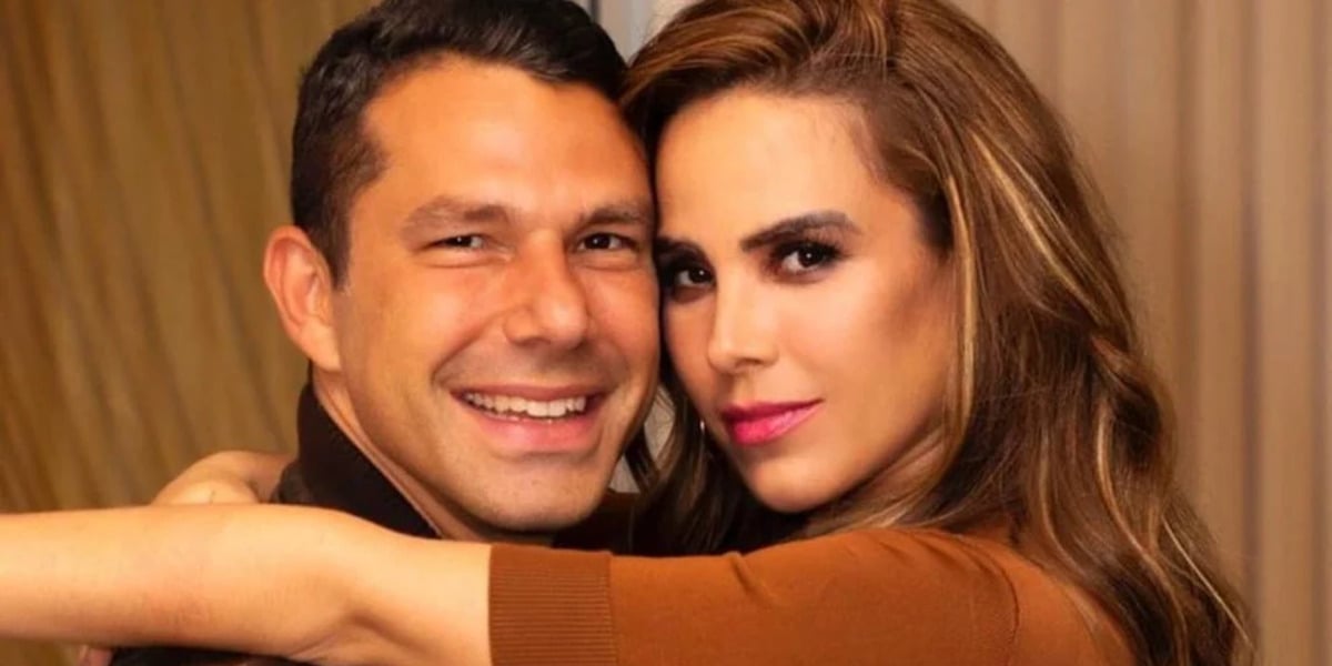 http://tvfoco.uai.com.br/wp-content/uploads/2015/05/Daniela-Mercury.jpg