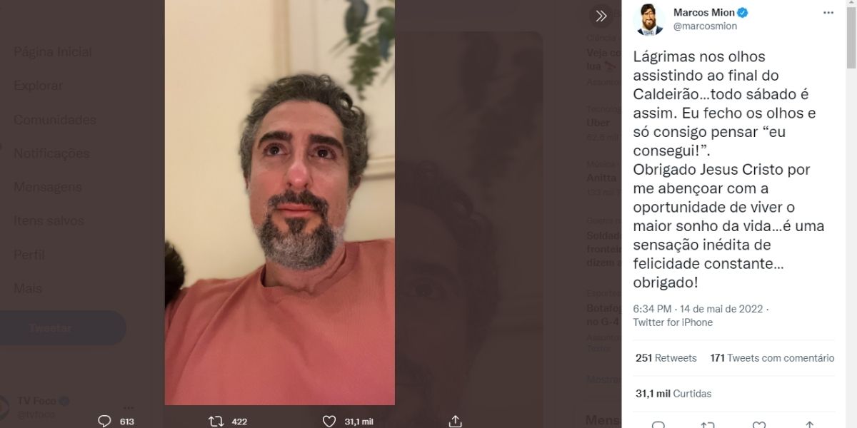 Discreto, Marcos Mion surge aos beijos com pessoa amada e expõe ao mundo com quem é casado