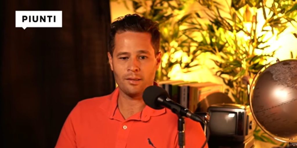 Pedro Leonardo em entrevista a André Piunti (Foto: Reprodução/Youtube)
