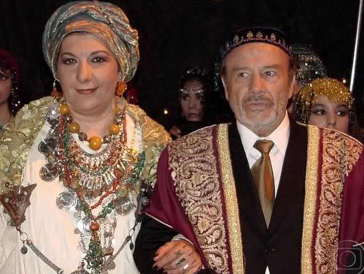 http://tvfoco.uai.com.br/wp-content/uploads/2015/05/Daniela-Mercury.jpg