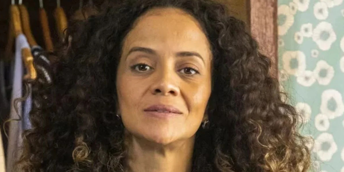 http://tvfoco.uai.com.br/wp-content/uploads/2015/05/Daniela-Mercury.jpg