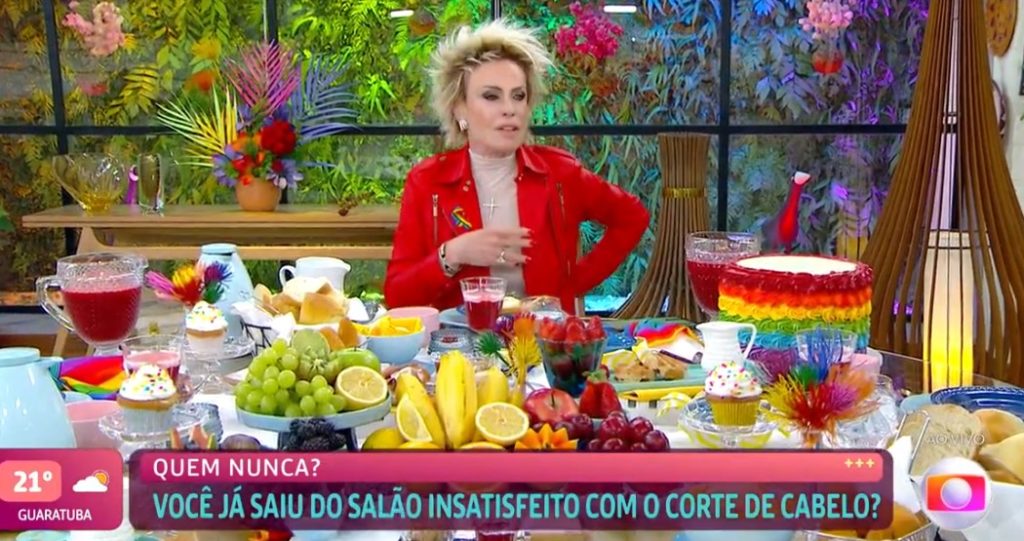 Ana Maria Braga relembrou erro do cabelereiro que fez com o que seu cabelo caísse Ana Maria Braga relembrou erro do cabelereiro que fez com o que seu cabelo caísse