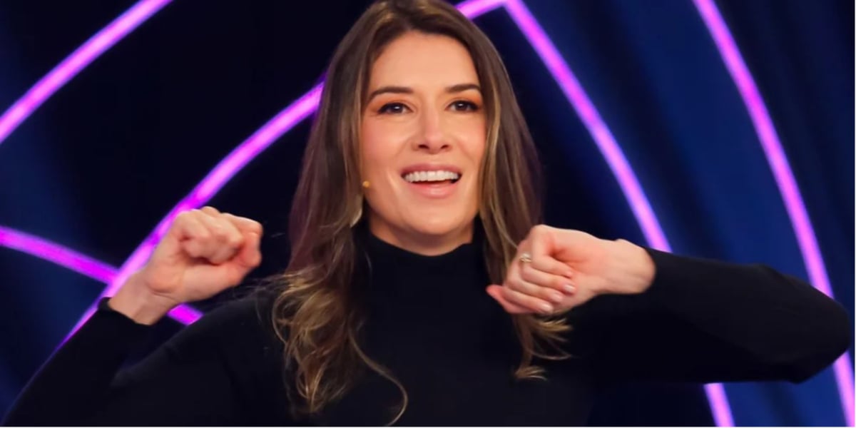http://tvfoco.uai.com.br/wp-content/uploads/2015/05/Daniela-Mercury.jpg