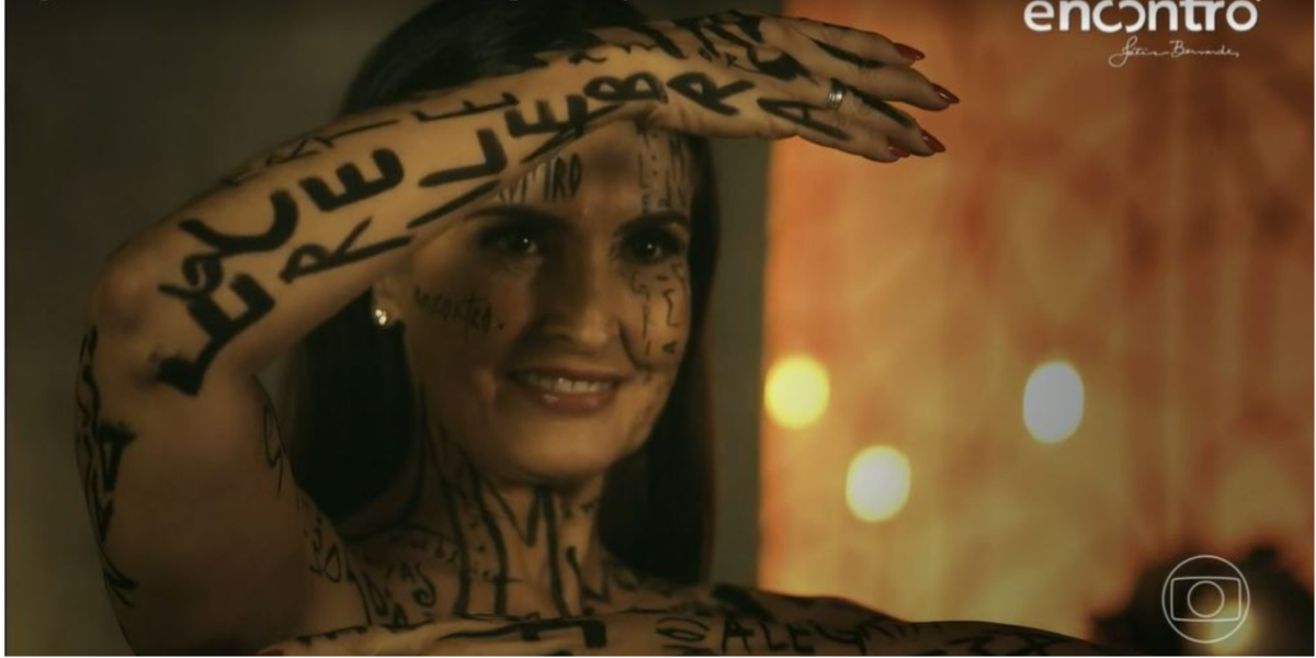 http://tvfoco.uai.com.br/wp-content/uploads/2015/05/Daniela-Mercury.jpg