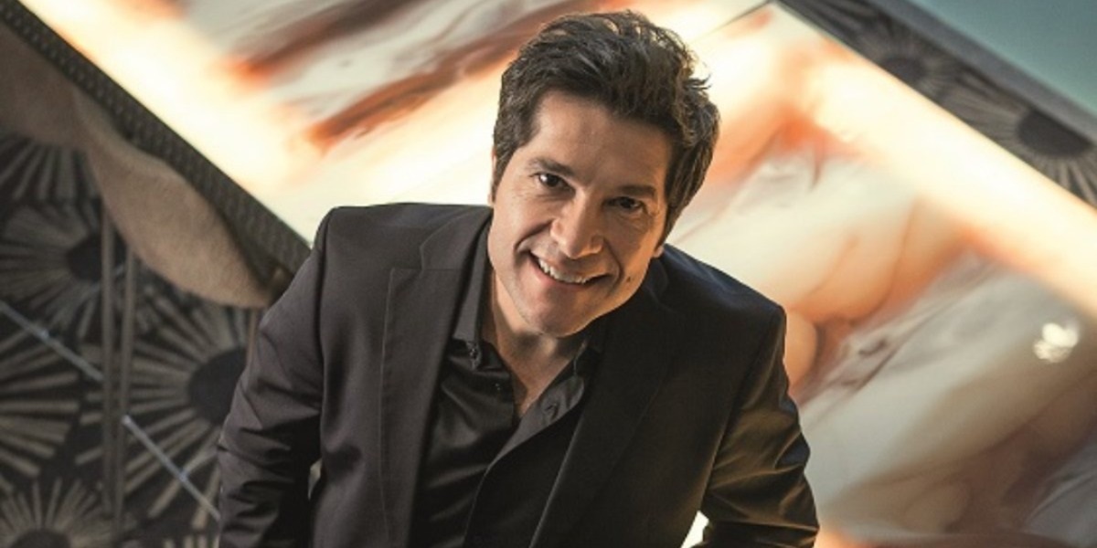 http://tvfoco.uai.com.br/wp-content/uploads/2015/05/Daniela-Mercury.jpg