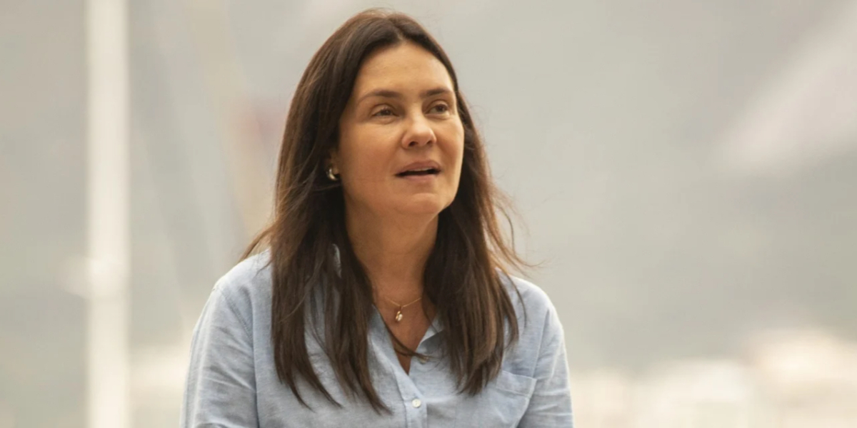 http://tvfoco.uai.com.br/wp-content/uploads/2015/05/Daniela-Mercury.jpg