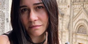 Alessandra Negrini está de volta a Globo (Foto: Reprodução/Instagram)