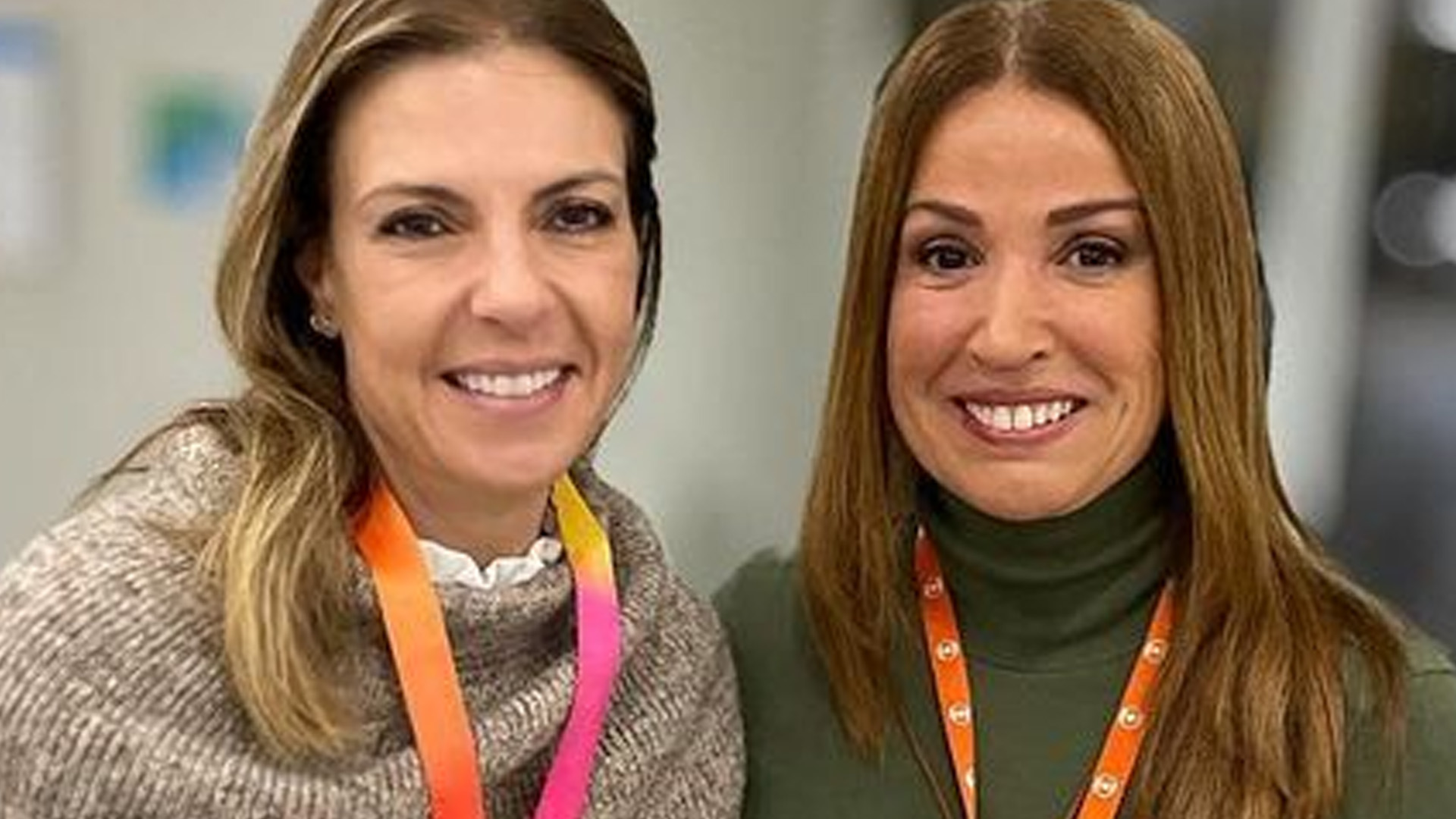 Ananda Apple e Zelda Mello