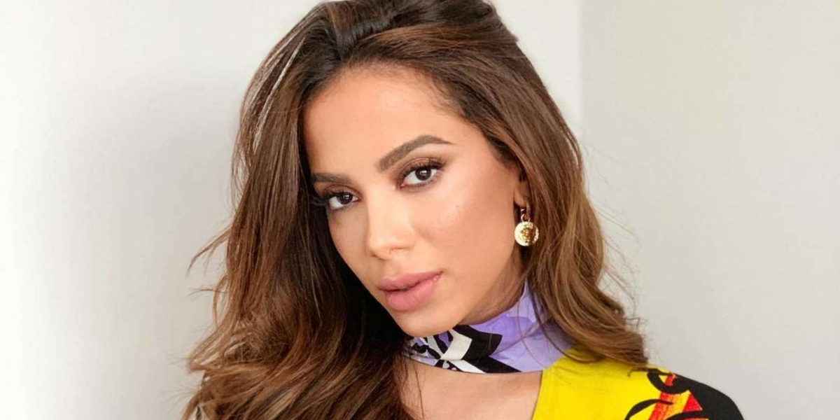 Apoiadora de Lula, Anitta faz proibição ao PT e é parabenizada por Bolsonaro