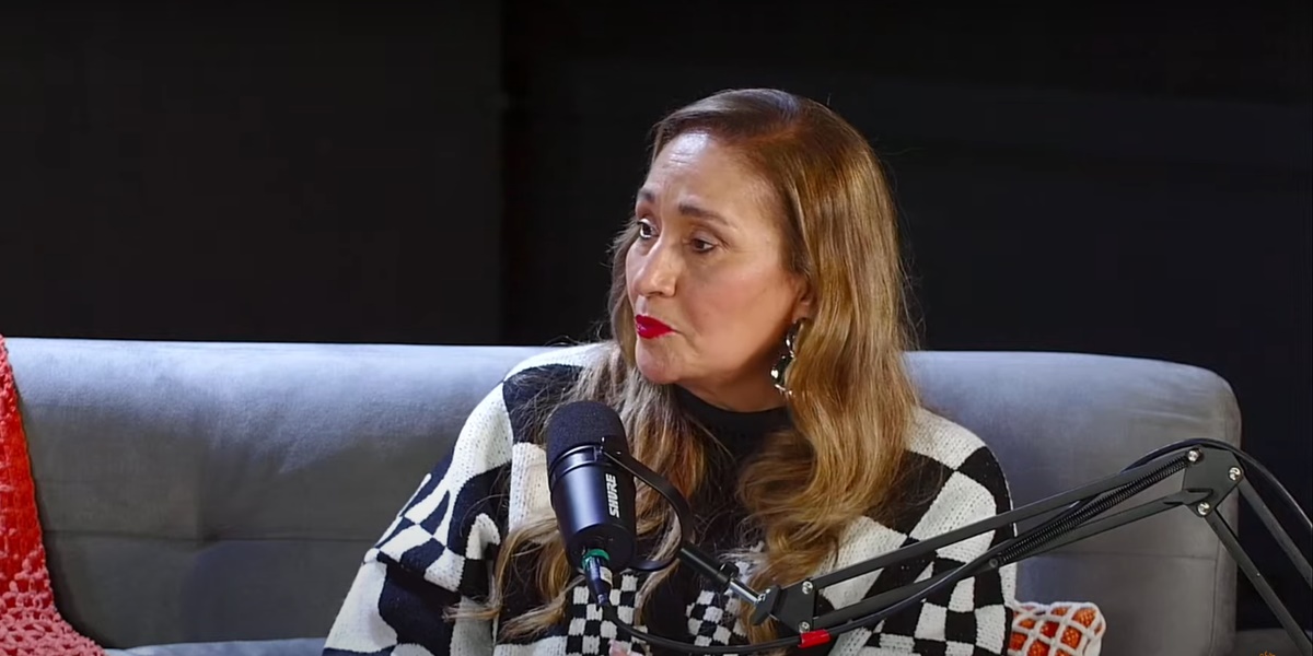 http://tvfoco.uai.com.br/wp-content/uploads/2015/05/Daniela-Mercury.jpg