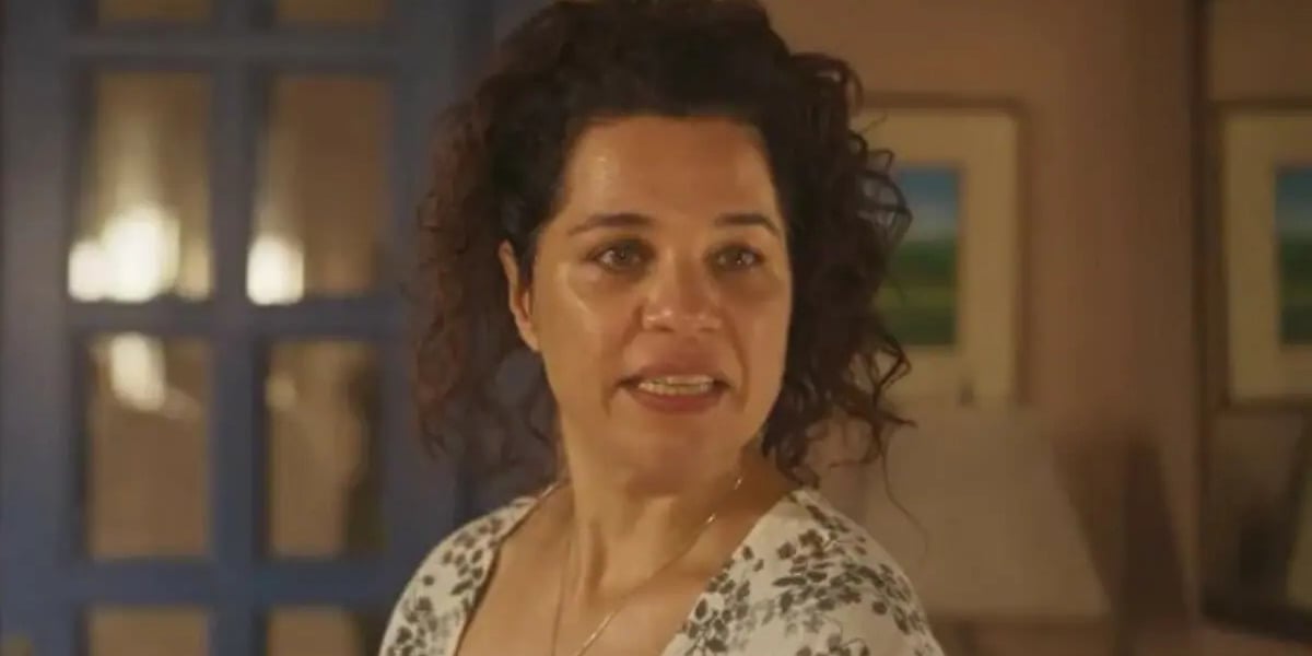 http://tvfoco.uai.com.br/wp-content/uploads/2015/05/Daniela-Mercury.jpg