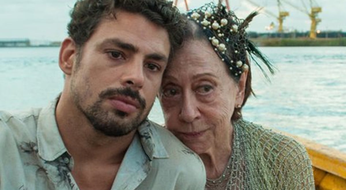 http://tvfoco.uai.com.br/wp-content/uploads/2015/05/Daniela-Mercury.jpg
