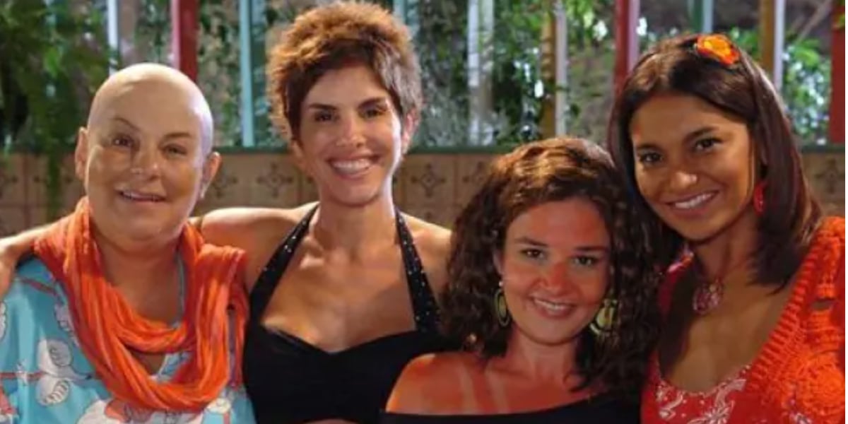 http://tvfoco.uai.com.br/wp-content/uploads/2015/05/Daniela-Mercury.jpg