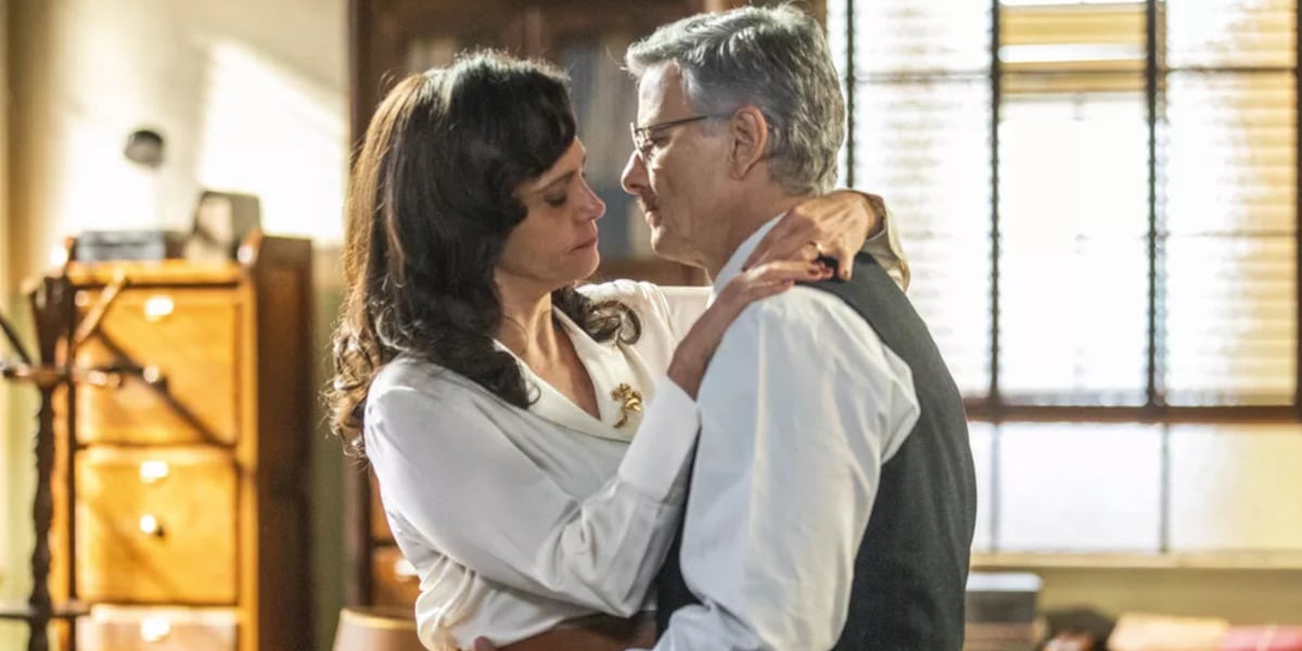 http://tvfoco.uai.com.br/wp-content/uploads/2015/05/Daniela-Mercury.jpg